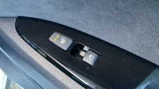 Kia Sportage 1.6T GDi 207 HEV GT-Line S 5dr Auto AWD Hybrid Estate